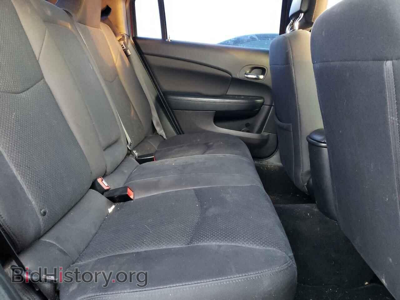2011 CHRYSLER 200 - VIN: 1C3BC1FB2BN531032 - Фото 6