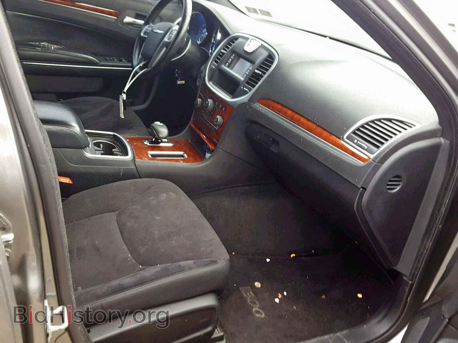 2012 CHRYSLER 300 - VIN: 2C3CCAAG6CH129743 - Фото 5