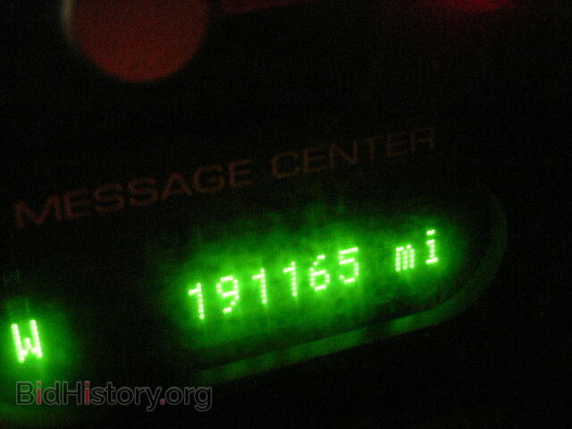 2005 FORD EXPLORER - VIN: 1FMZU73K35UC03476 - Photo 8