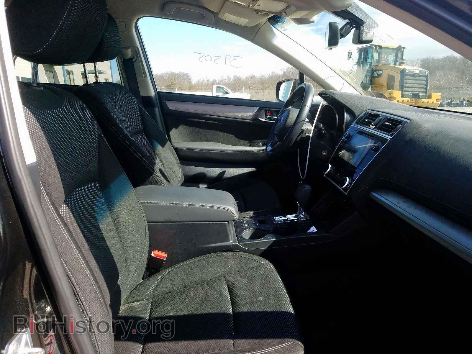 2018 SUBARU OUTBACK - VIN: 4S4BSAFC5J3239002 - Фото 5