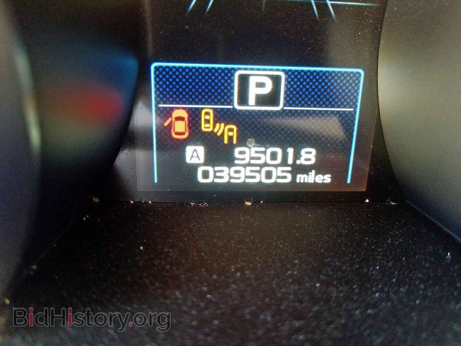 2018 SUBARU OUTBACK - VIN: 4S4BSAFC5J3239002 - Фото 8