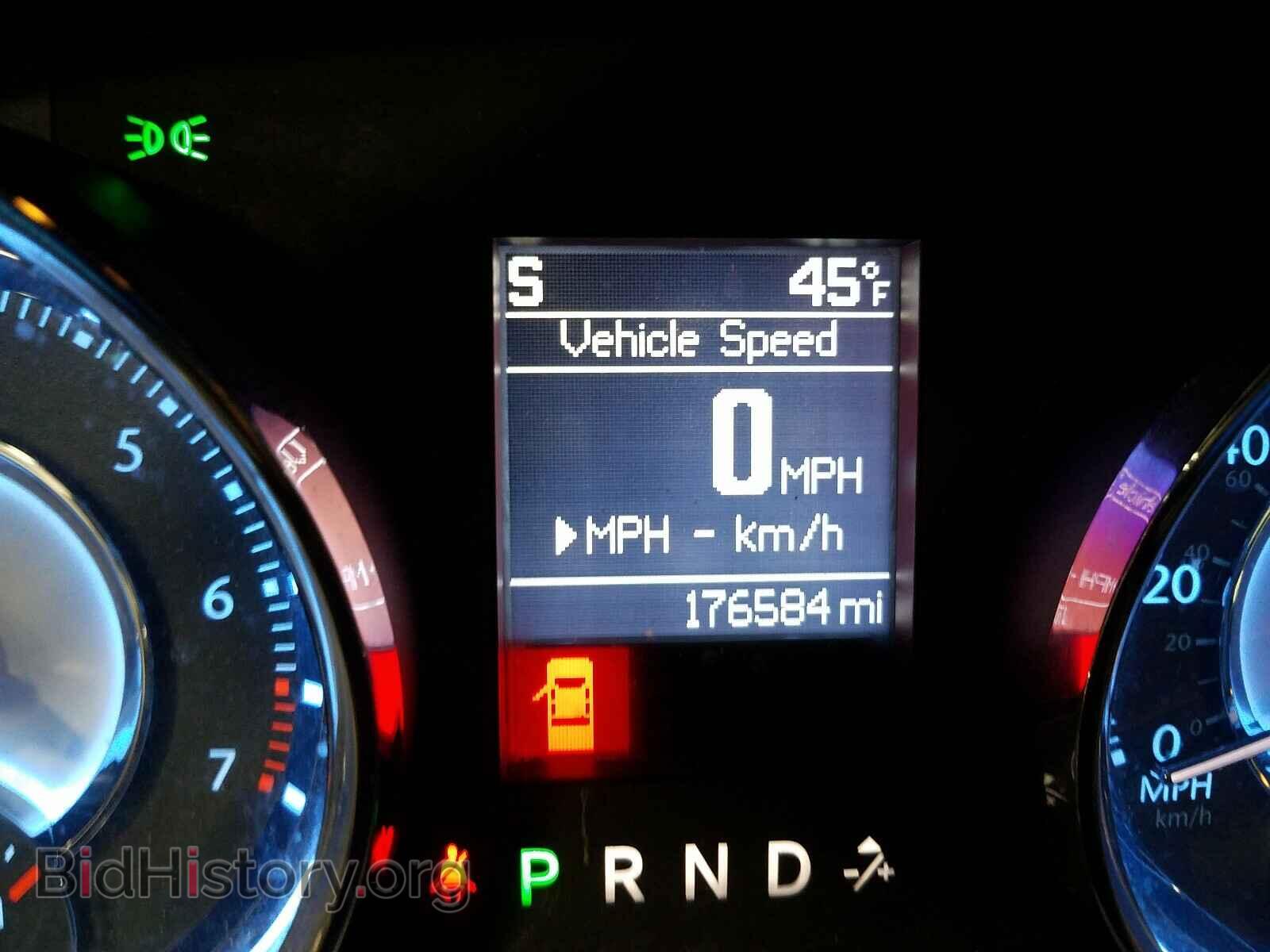 2011 CHRYSLER 300 - VIN: 2C3CA5CG4BH595423 - Фото 8