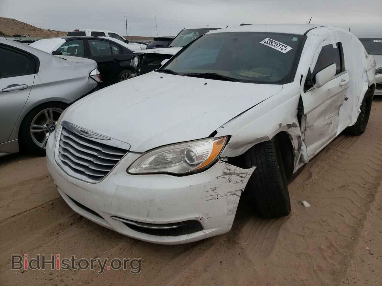 2012 CHRYSLER 200 - VIN: 1C3CCBAB5CN166221 - Фото 2