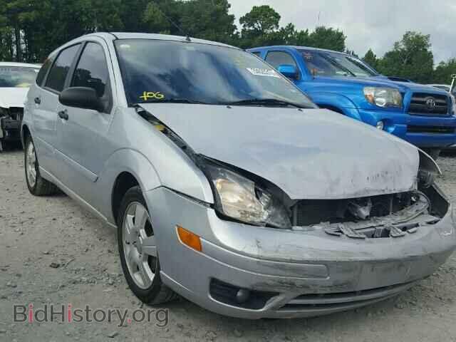 Photo 1FAFP37N46W208404 - FORD FOCUS 2006