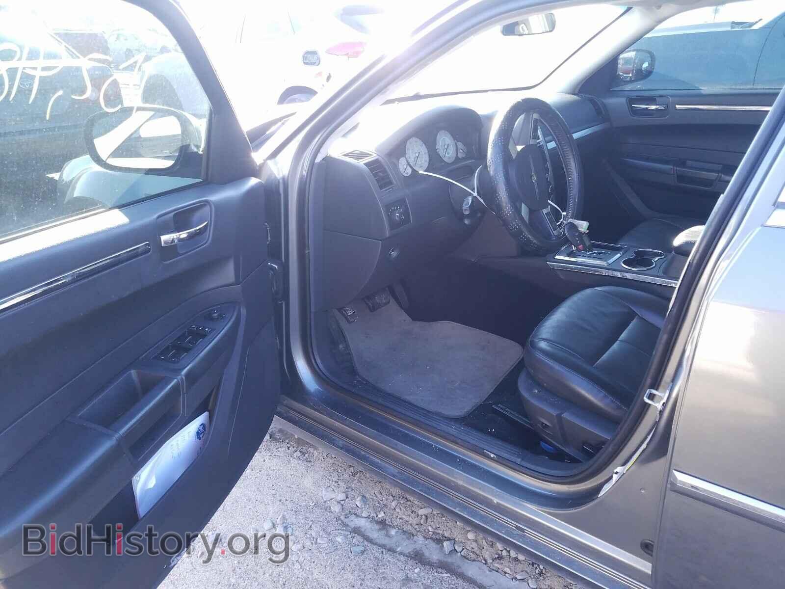 2010 CHRYSLER 300 - VIN: 2C3CA5CVXAH318949 - Фото 9