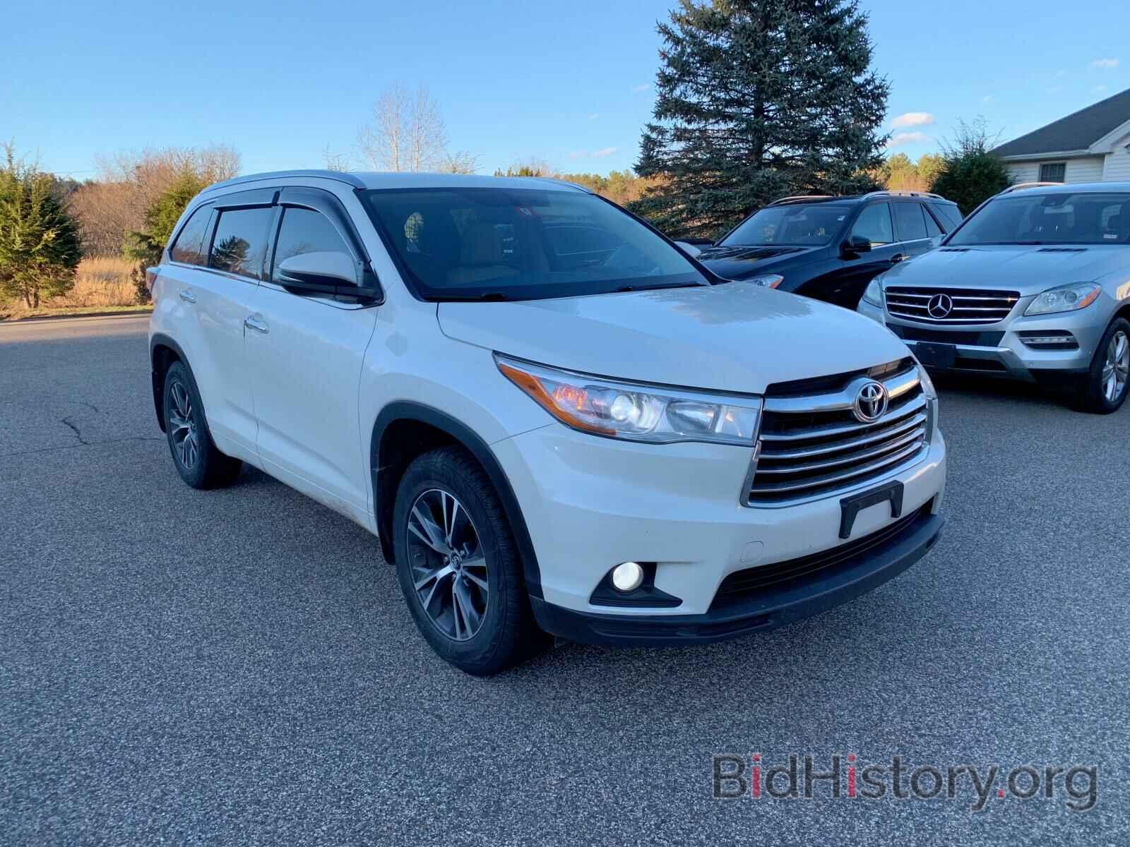 Фотография 5TDJKRFH8GS337992 - TOYOTA HIGHLANDER 2016