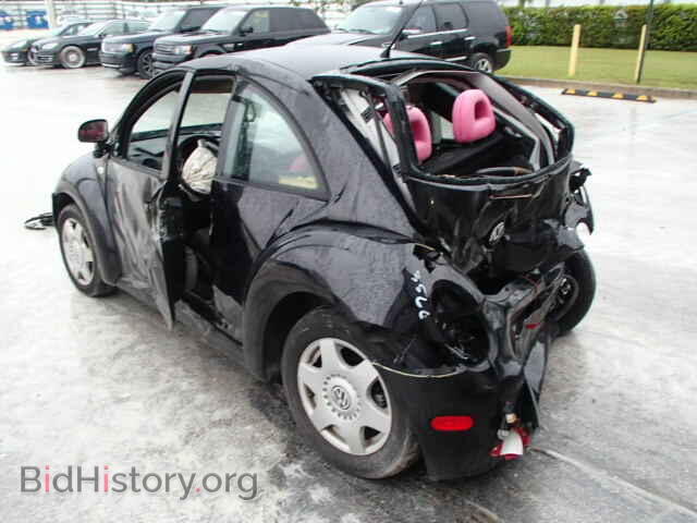 2000 VOLKSWAGEN BEETLE - VIN: 3VWCA21C1YM483566 - Фото 3