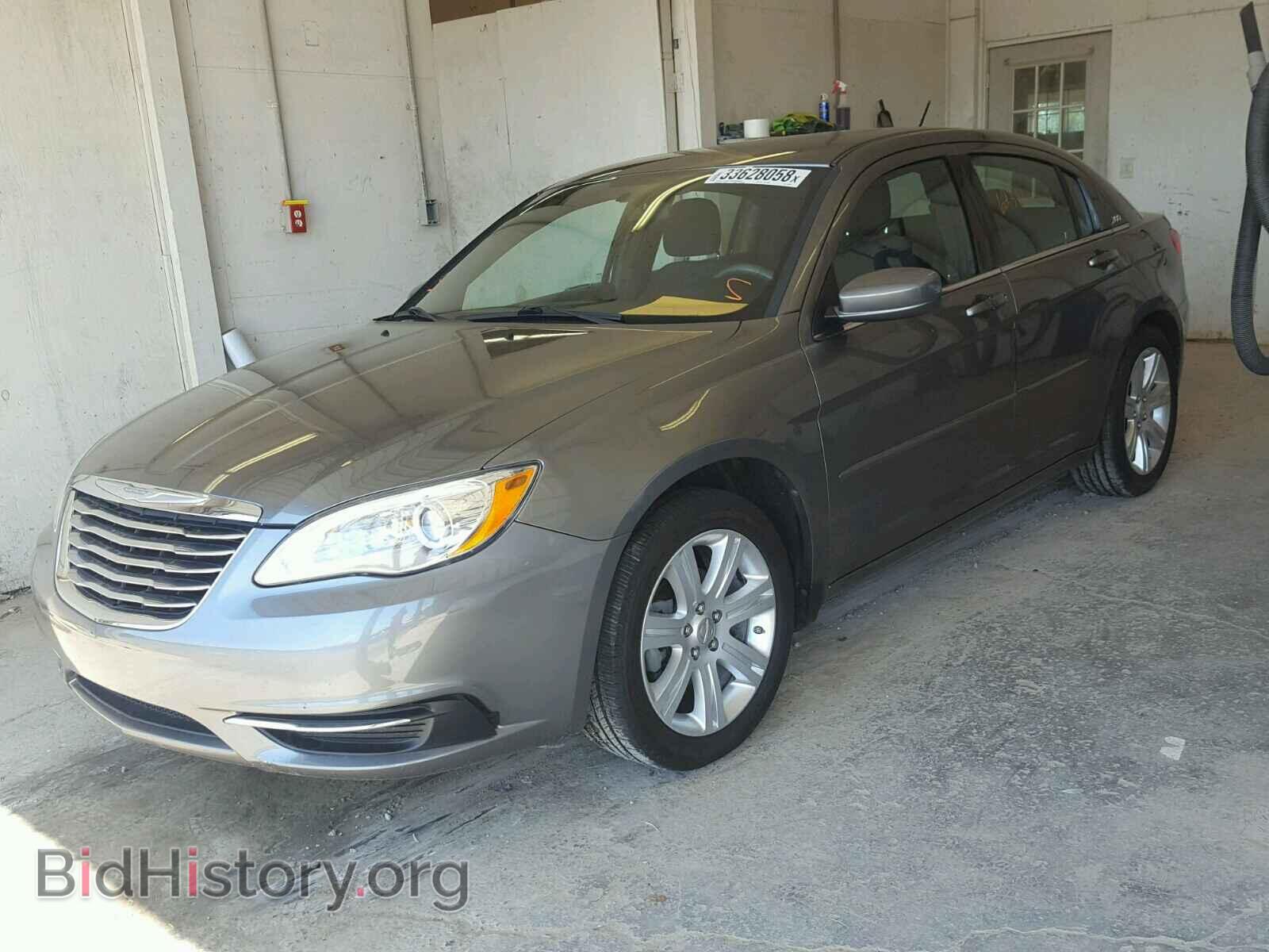 2013 CHRYSLER 200 - VIN: 1C3CCBBB9DN666074 - Фото 2