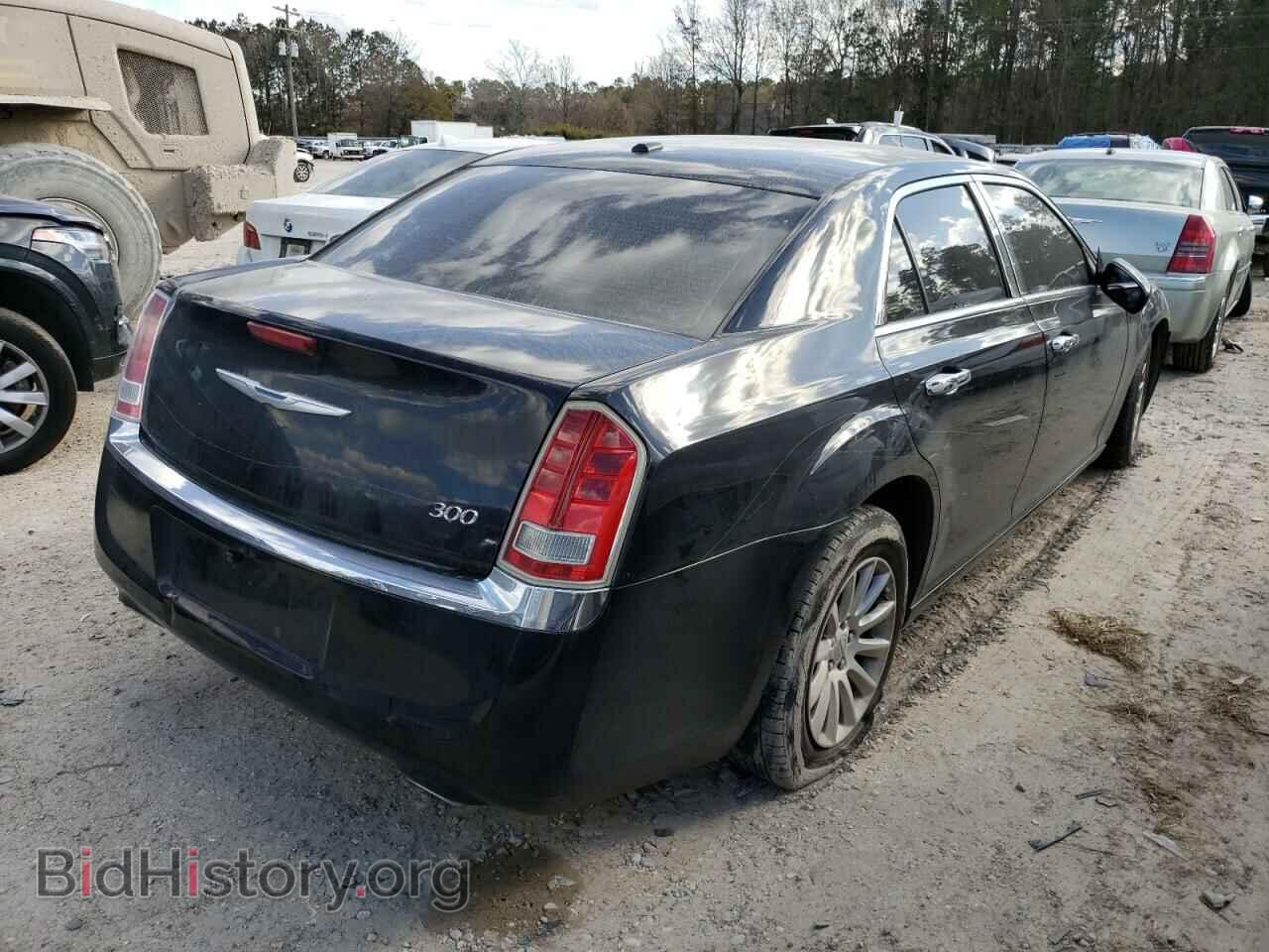 2014 CHRYSLER 300 - VIN: 2C3CCAAG2EH378009 - Фото 4
