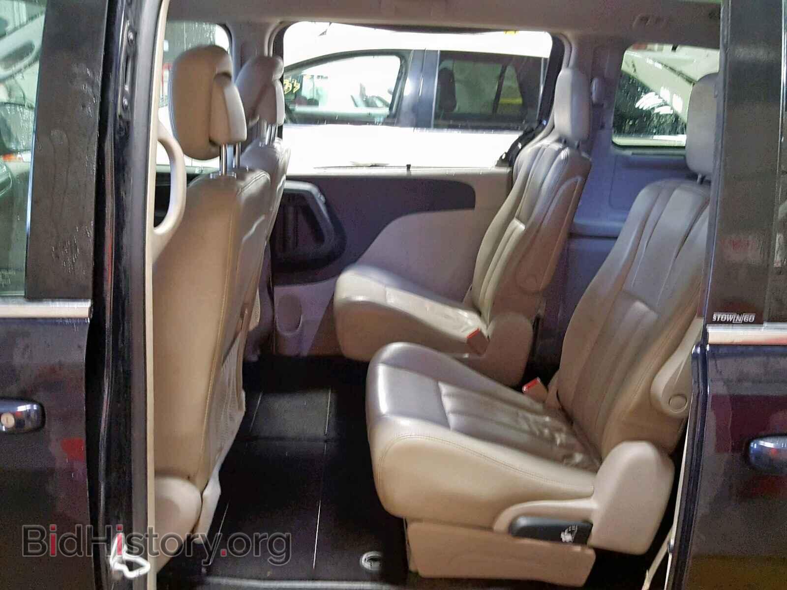2011 CHRYSLER TOWN & COU - VIN: 2A4RR8DG3BR641214 - Фото 6