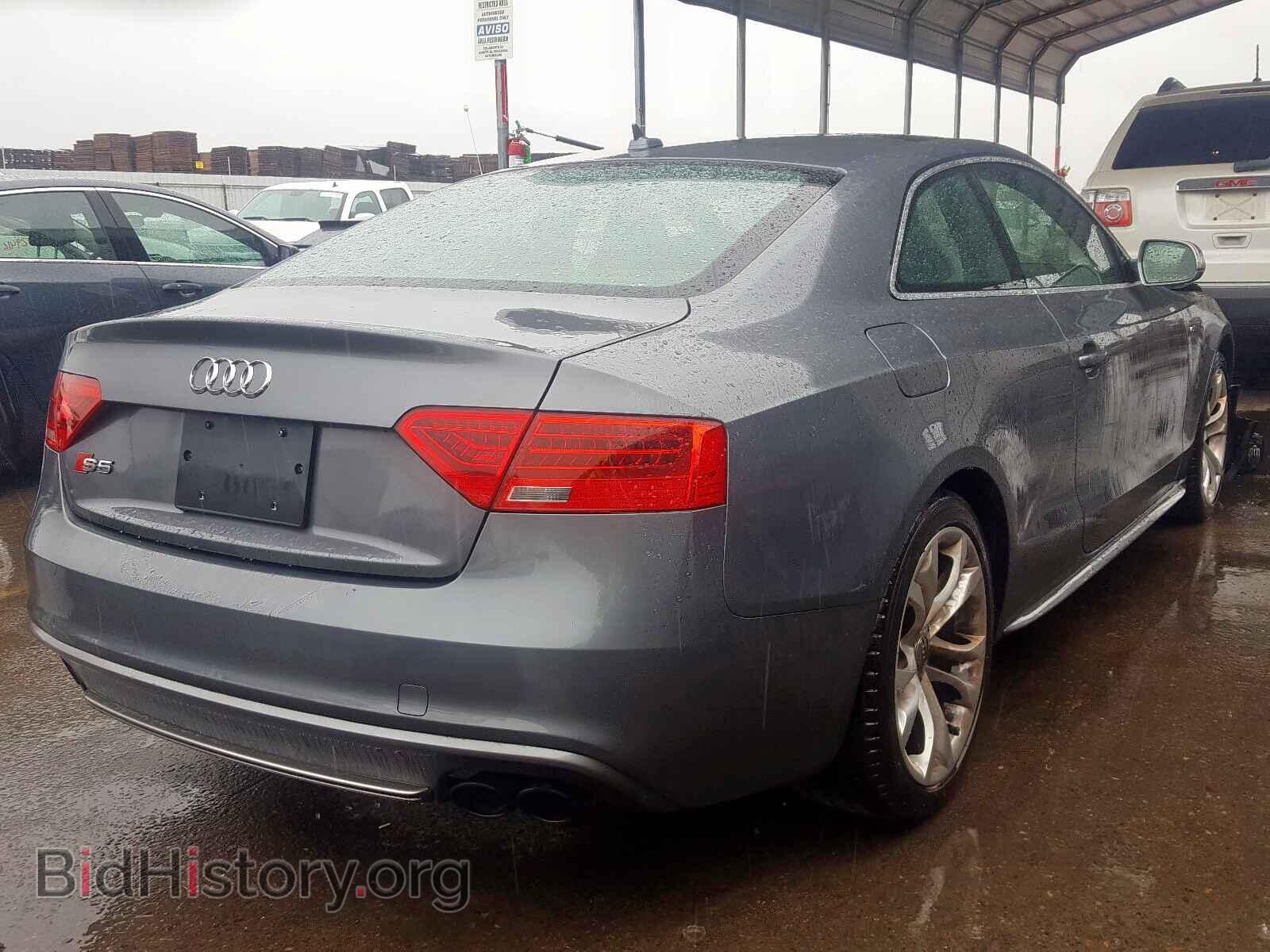 2013 AUDI S5/RS5 - VIN: WAUGGAFR4DA054176 - Фото 4