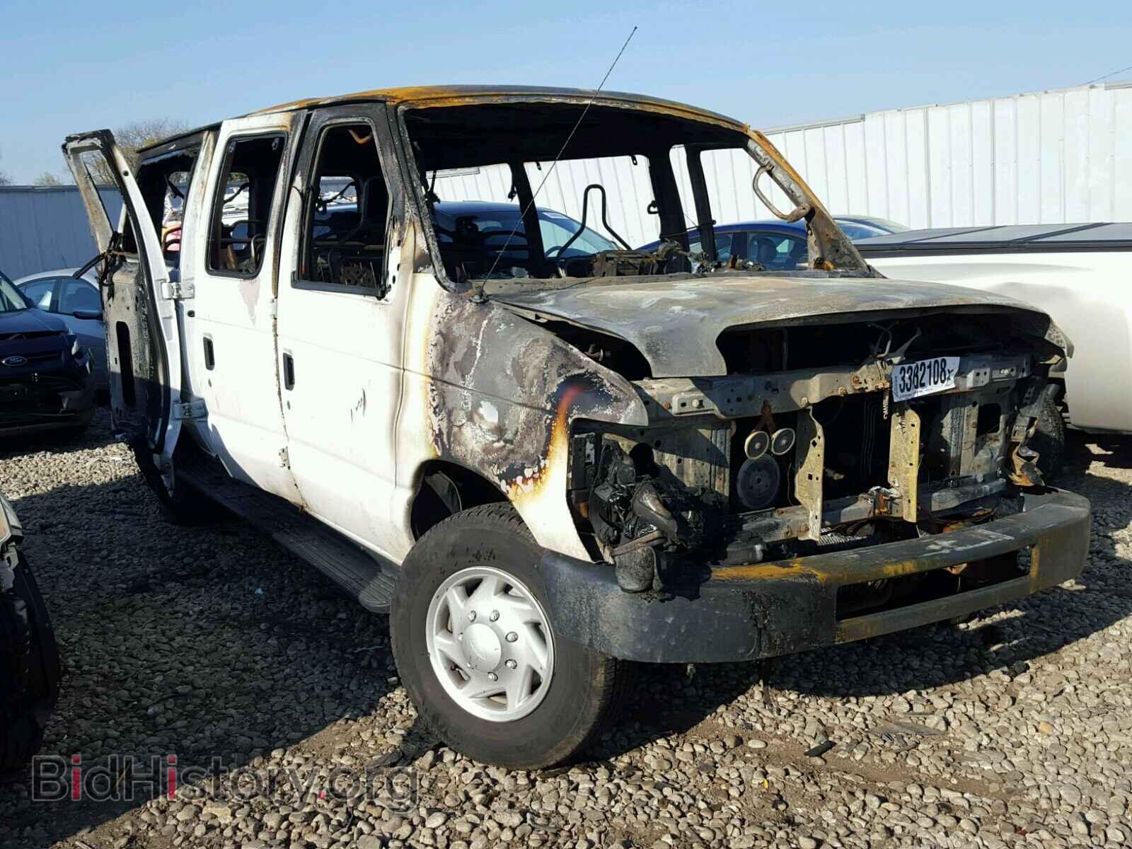 Photo 1FBNE3BL9BDB31590 - FORD ECONOLINE 2011