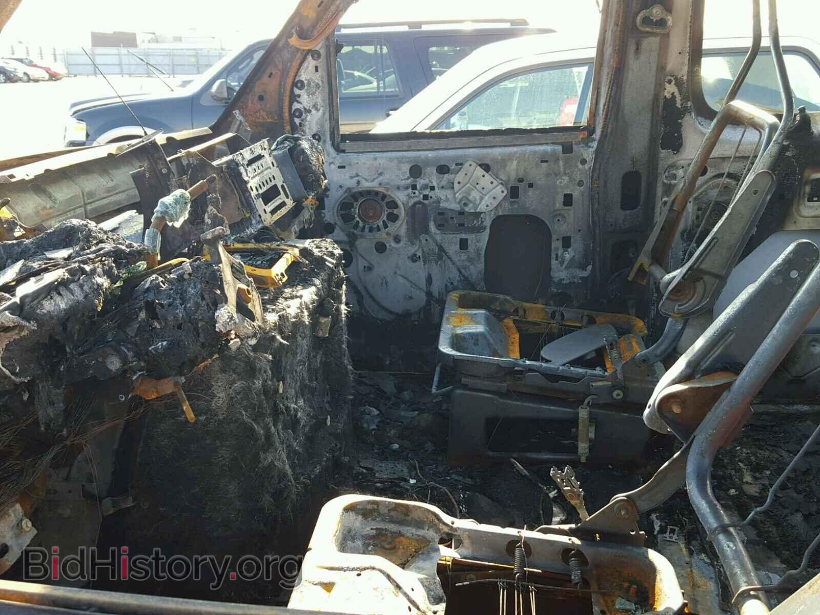 2011 FORD ECONOLINE - VIN: 1FBNE3BL9BDB31590 - Photo 10