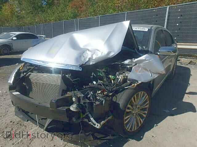 2011 CHRYSLER 200 - VIN: 1C3BC2FG1BN575573 - Фото 2