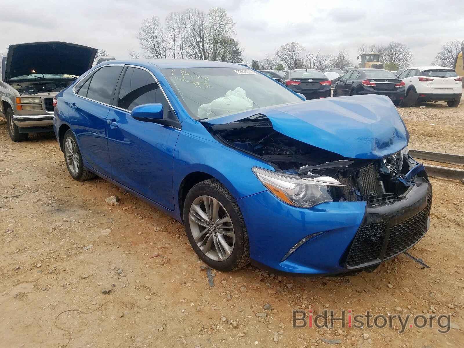 Photo 4T1BF1FK3HU717997 - TOYOTA CAMRY 2017