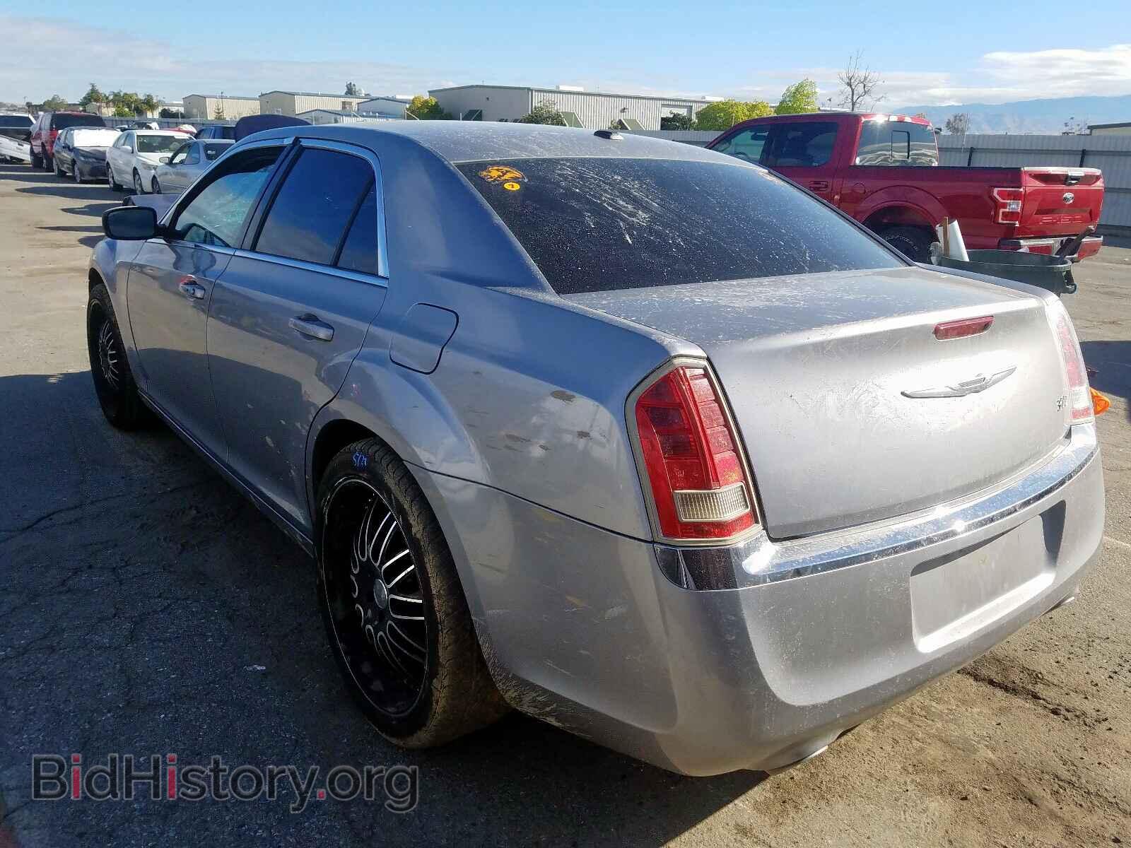2011 CHRYSLER 300 - VIN: 2C3CA4CG0BH573011 - Фото 3