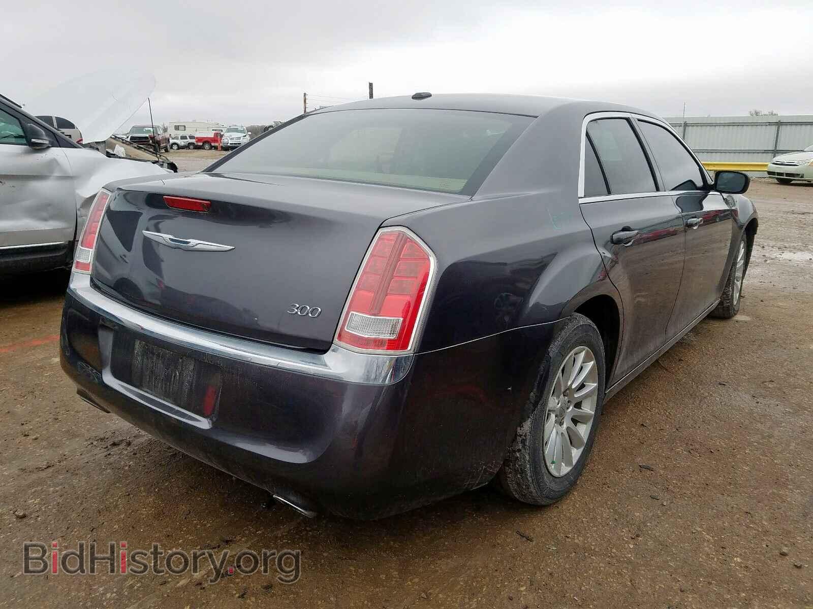 2014 CHRYSLER 300 - VIN: 2C3CCAAG3EH127497 - Фото 4