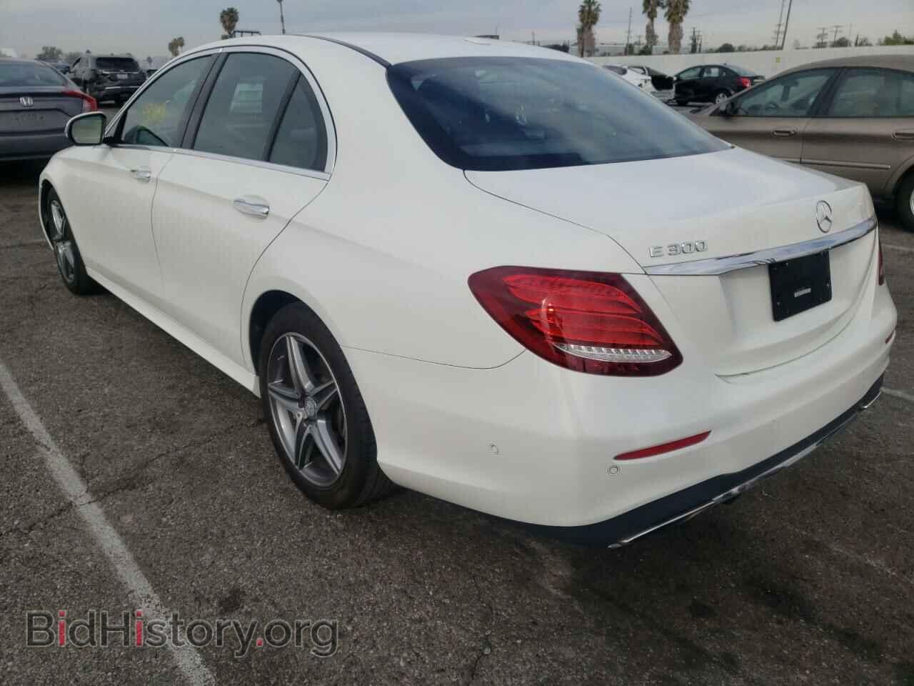 2017 MERCEDES-BENZ E-CLASS - VIN: WDDZF4JB8HA018481 - Фото 3