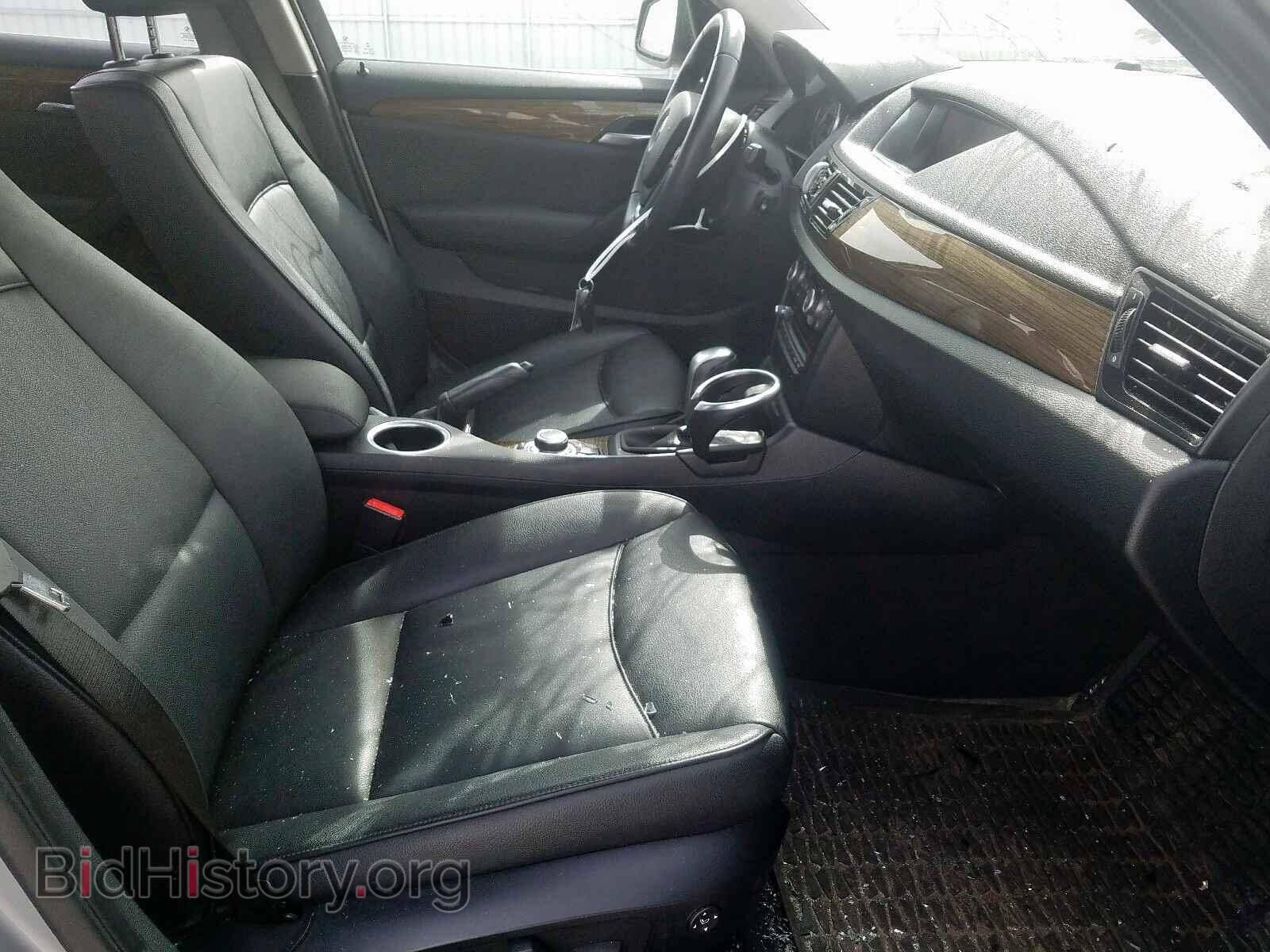 2014 BMW X1 - VIN: WBAVM5C52EVV92717 - Фото 5