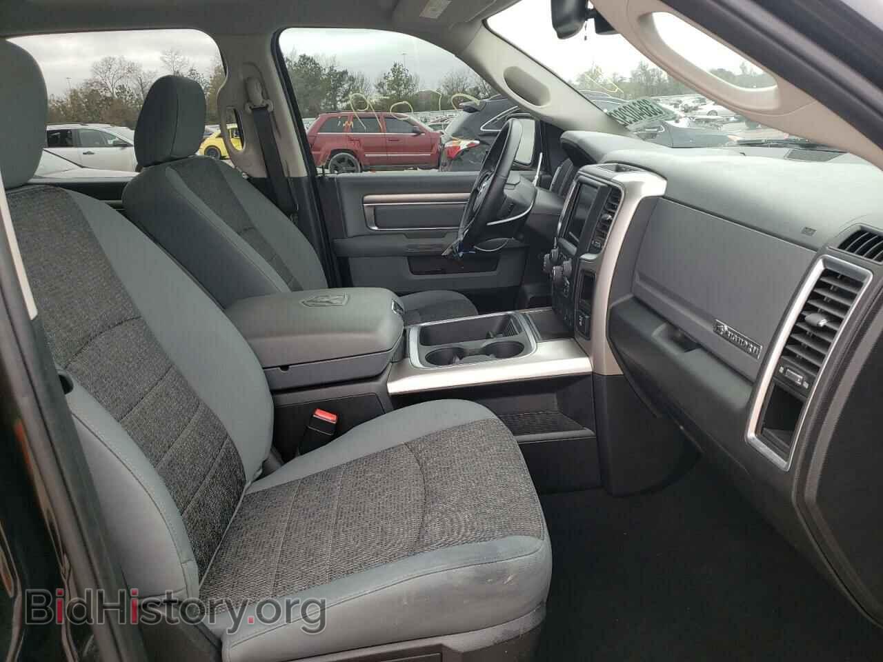 2018 RAM 1500 - VIN: 1C6RR7LT0JS329760 - Фото 5