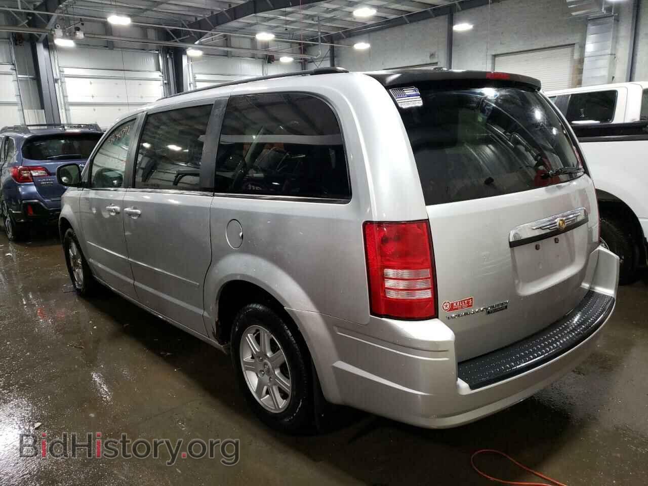 2008 CHRYSLER MINIVAN - VIN: 2A8HR54P78R801306 - Фото 3