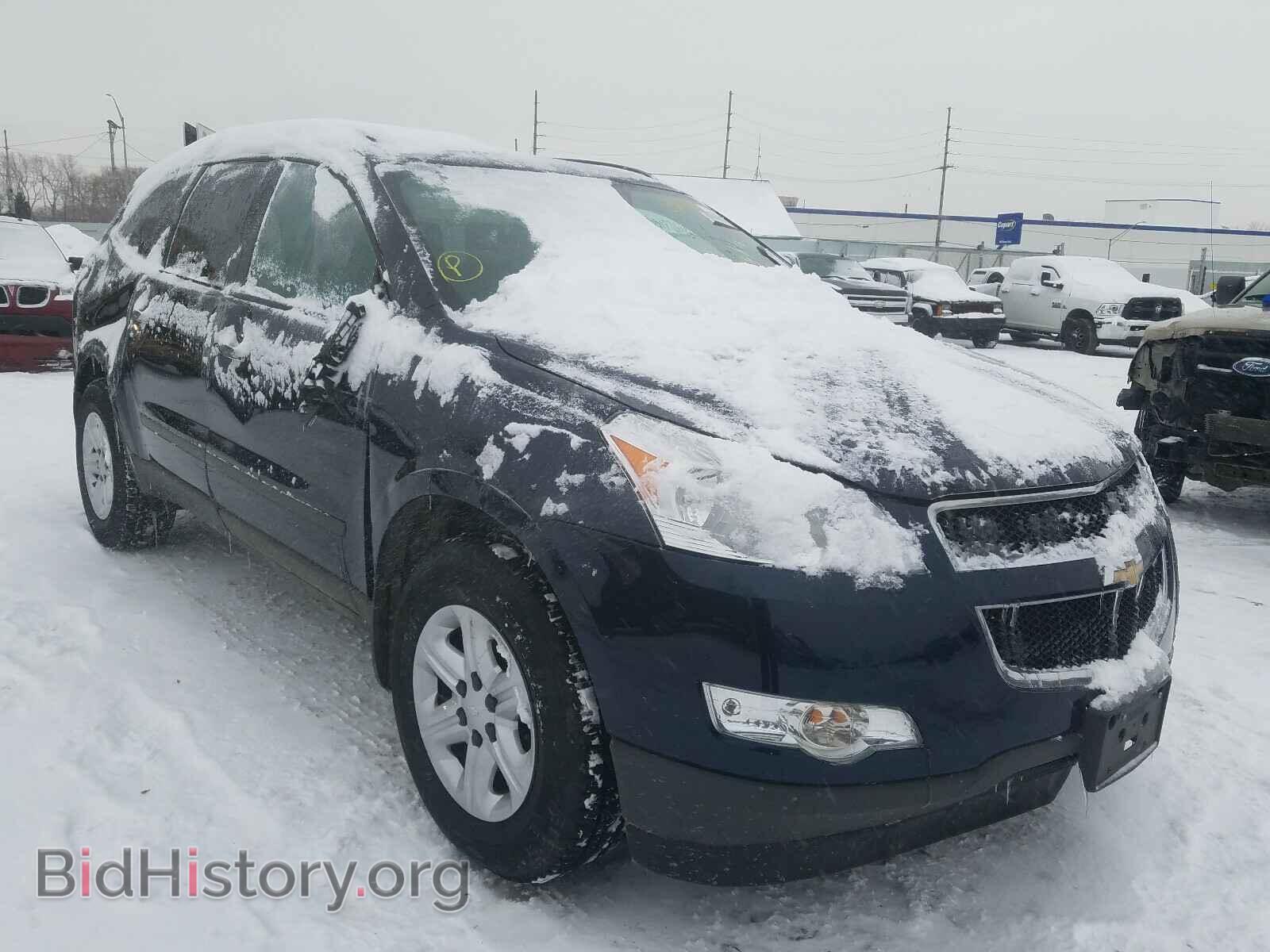 Фотография 1GNKRFED5CJ332440 - CHEVROLET TRAVERSE 2012
