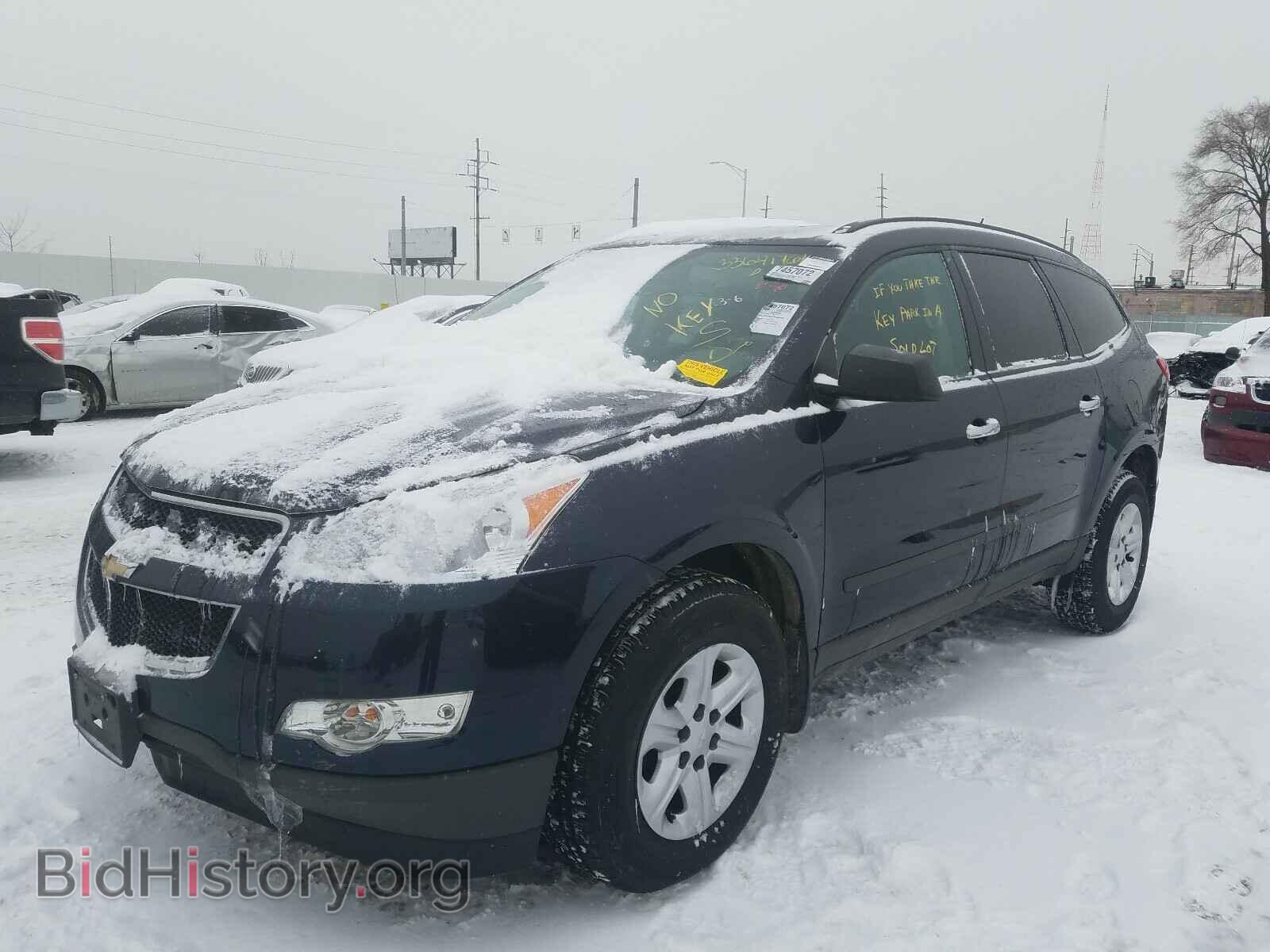 2012 CHEVROLET TRAVERSE - VIN: 1GNKRFED5CJ332440 - Фото 2