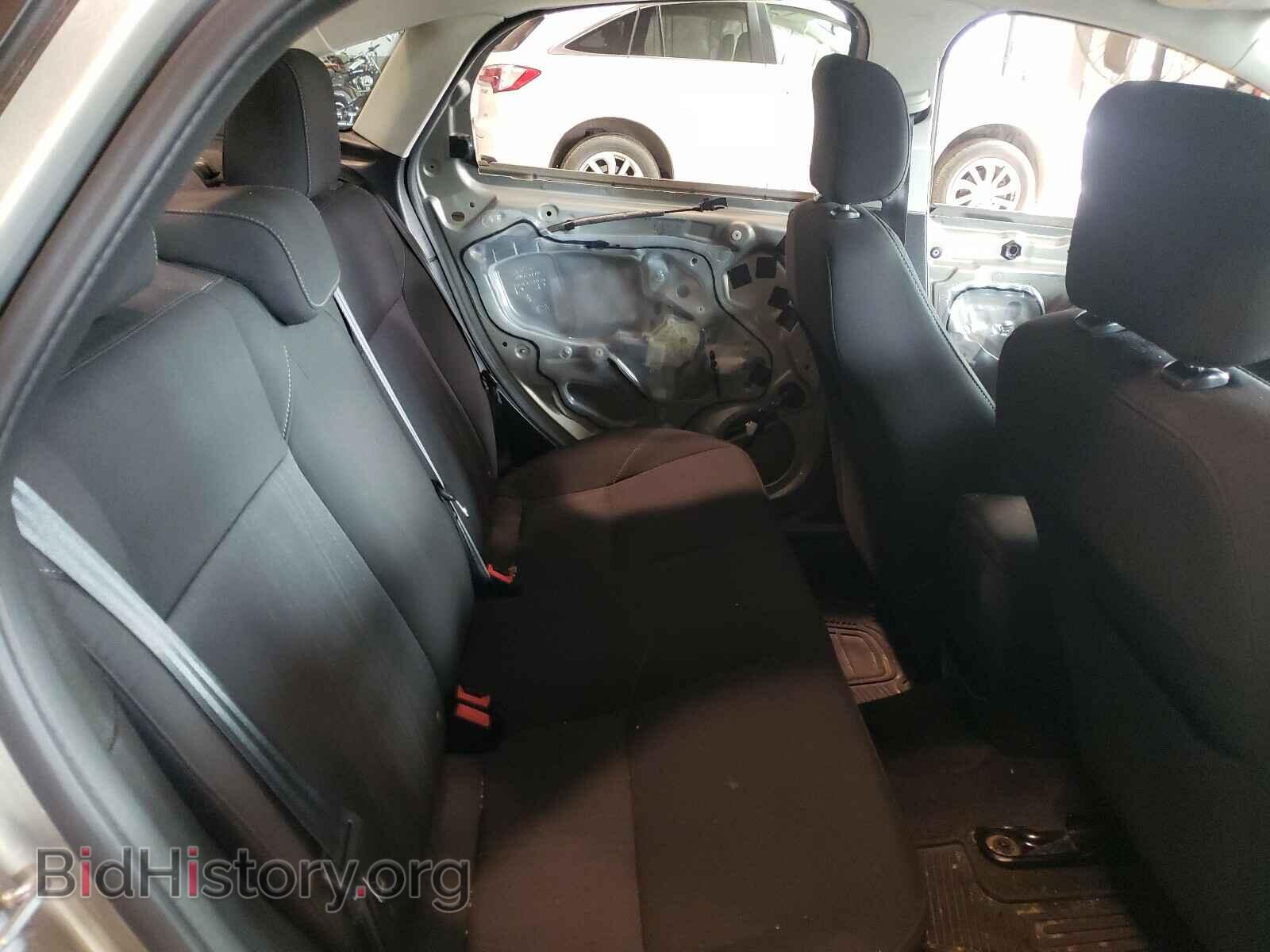 2016 FORD FOCUS - VIN: 1FADP3F22GL350817 - Photo 6