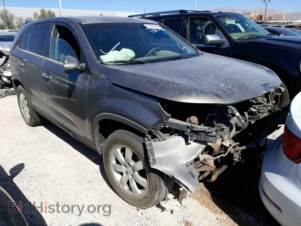 Photo 5XYKT3A10BG177329 - KIA SORENTO 2011