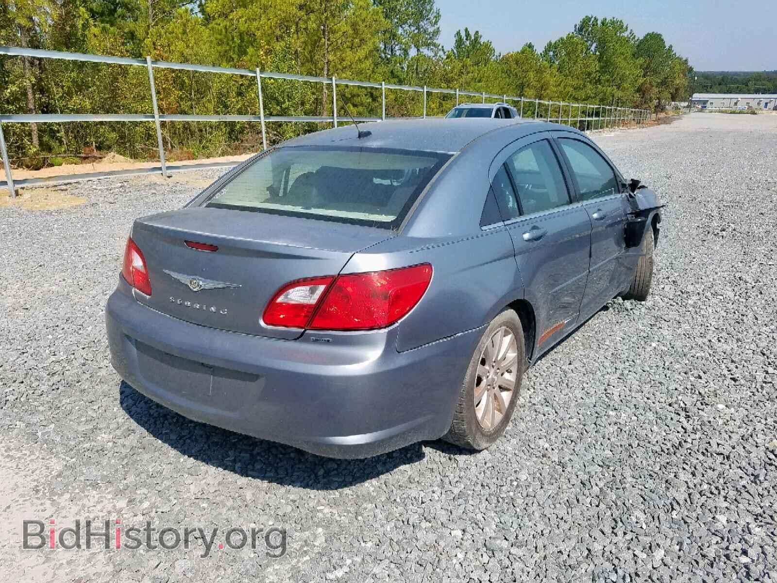 2010 CHRYSLER SEBRING - VIN: 1C3CC5FB6AN227891 - Фото 4