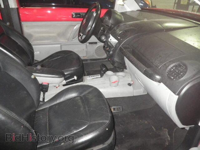 2000 VOLKSWAGEN BEETLE - VIN: 3VWCA21C8YM501335 - Фото 5