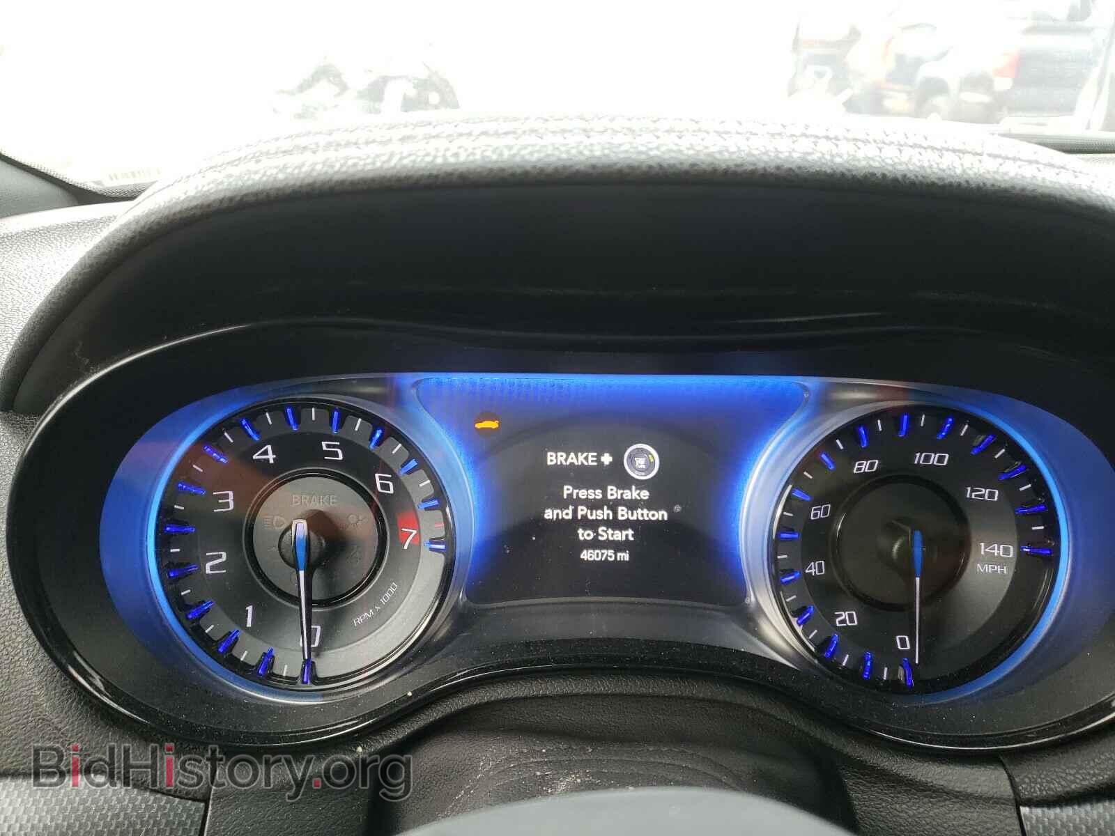 2016 CHRYSLER 300 - VIN: 2C3CCAGG2GH212955 - Photo 8