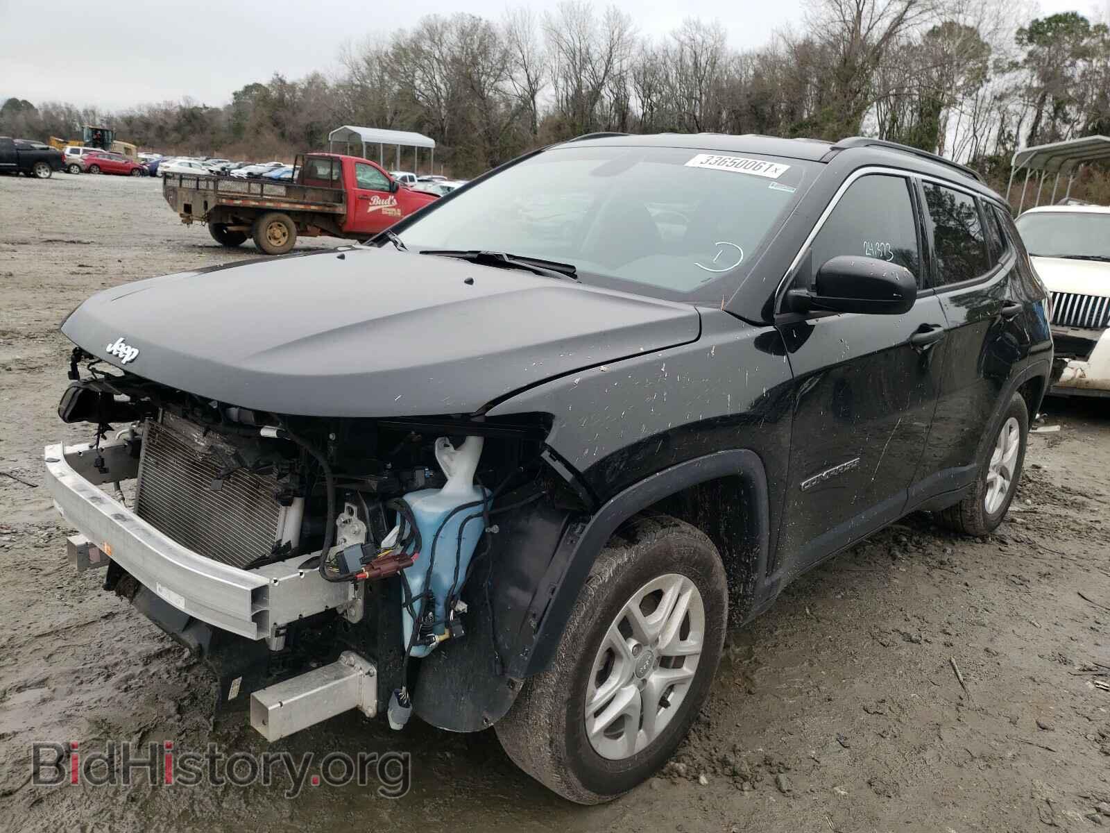 2019 JEEP COMPASS - VIN: 3C4NJCAB5KT832718 - Photo 2
