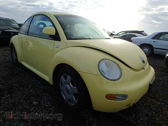 Photo 3VWDD21C2YM457523 - VOLKSWAGEN BEETLE 2000