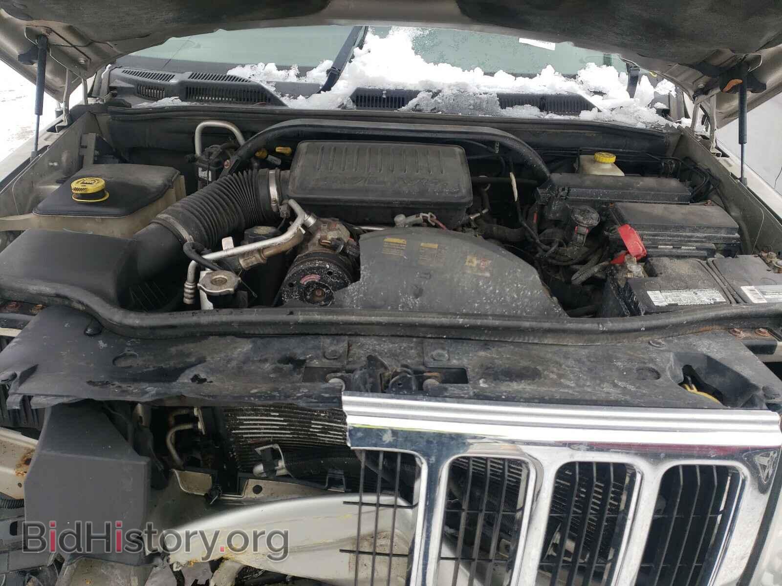 2007 JEEP COMMANDER - VIN: 1J8HG48P37C528379 - Photo 7