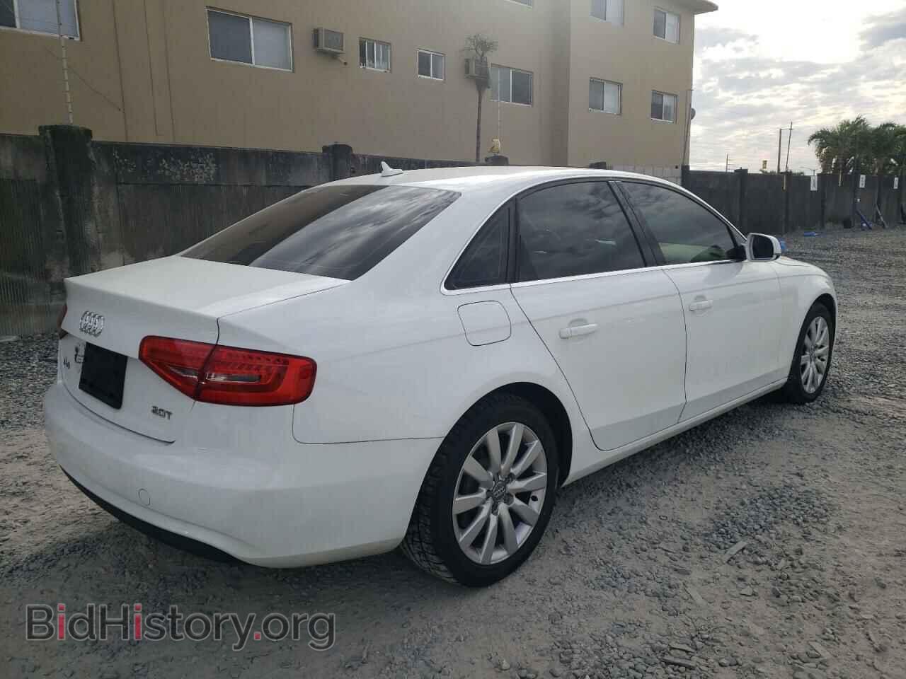 2013 AUDI A4 - VIN: WAUAFAFL7DN042004 - Фото 4