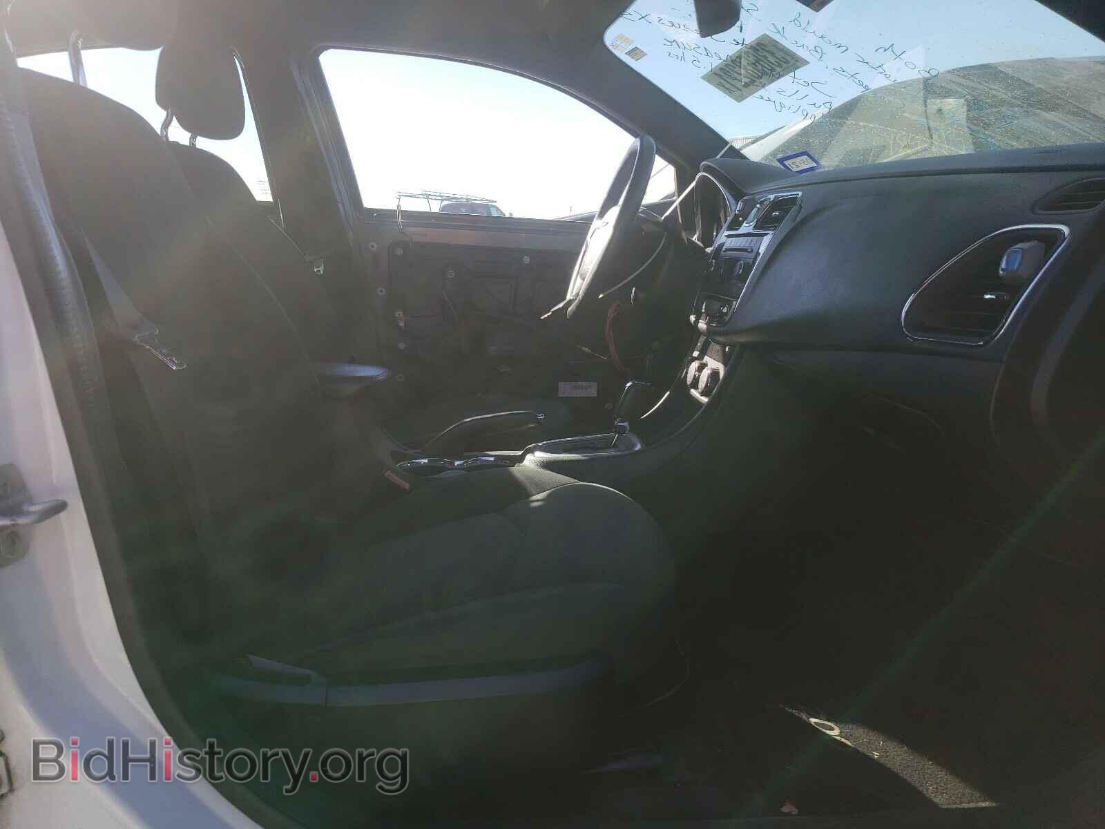 2013 CHRYSLER 200 - VIN: 1C3CCBBB2DN739155 - Фото 5