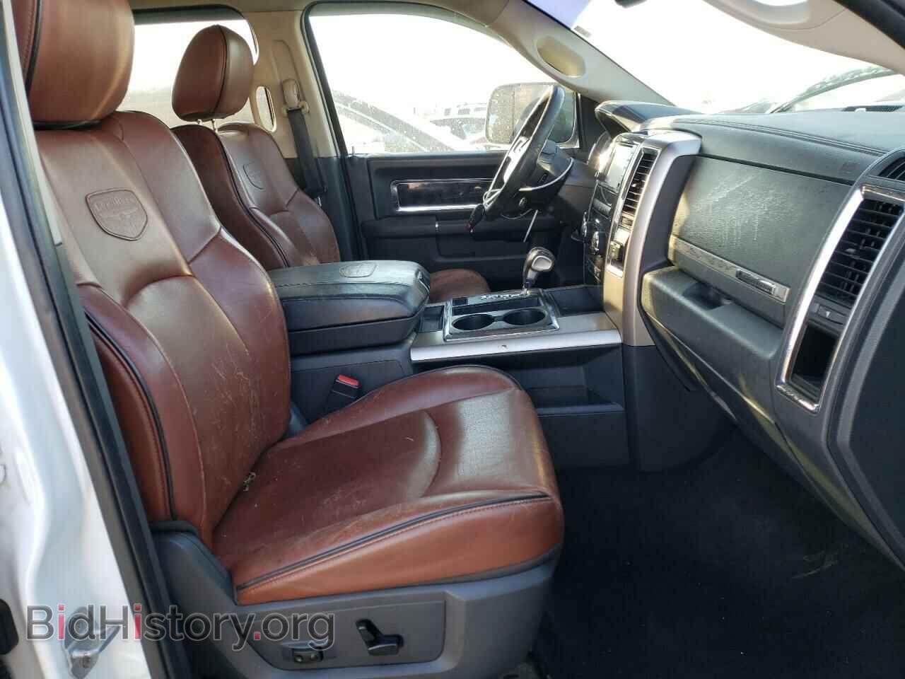 2011 DODGE RAM 1500 - VIN: 1D7RV1CT4BS621081 - Фото 5