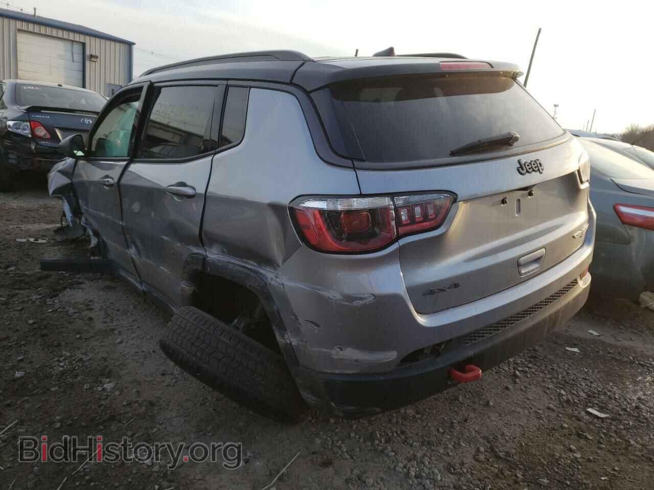 2019 JEEP COMPASS - VIN: 3C4NJDDB2KT733212 - Фото 3