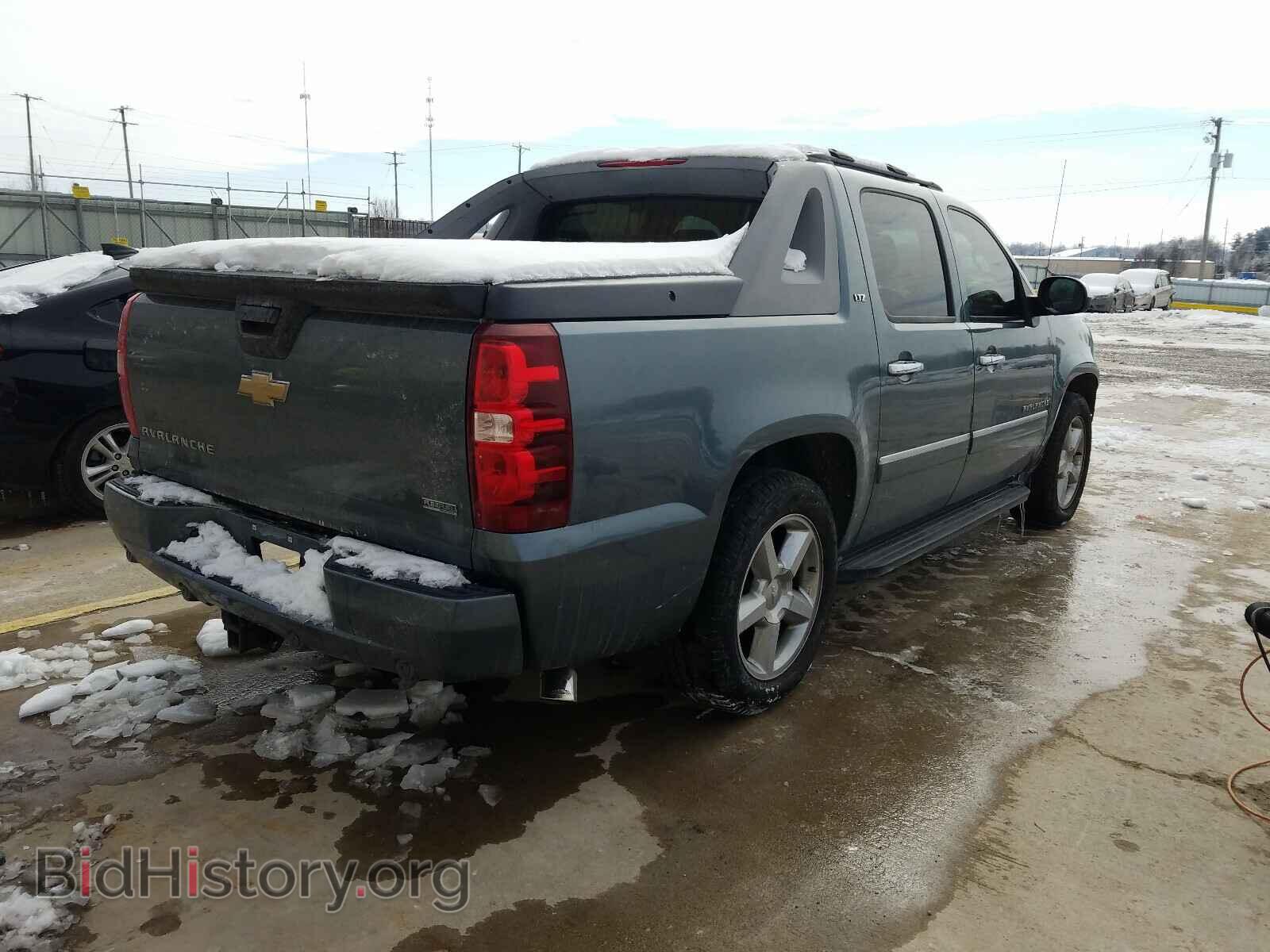 2011 CHEVROLET AVALANCHE - VIN: 3GNMCGE00BG287887 - Фото 4