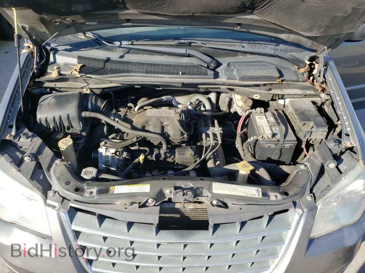 2009 CHRYSLER MINIVAN - VIN: 2A8HR54189R654152 - Фото 7