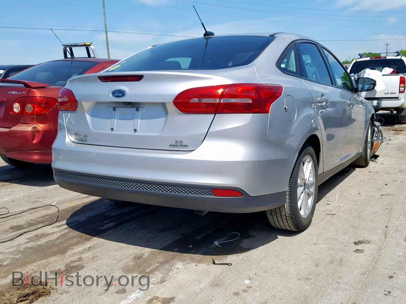 2016 FORD FOCUS SE - VIN: 1FADP3F2XGL241702 - Фото 4