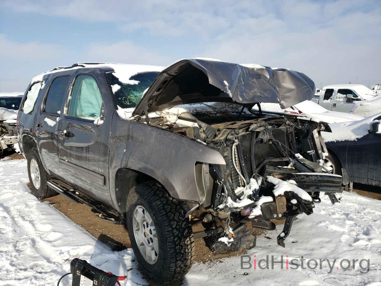 Фотография 1GNSKAE09BR156965 - CHEVROLET TAHOE 2011