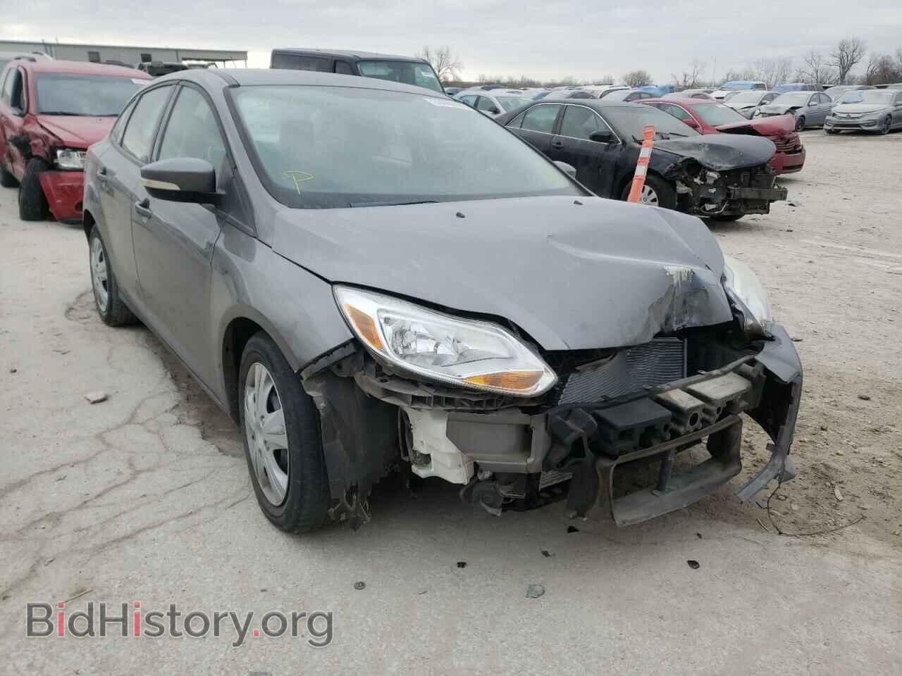 Photo 1FAHP3F26CL355482 - FORD FOCUS 2012