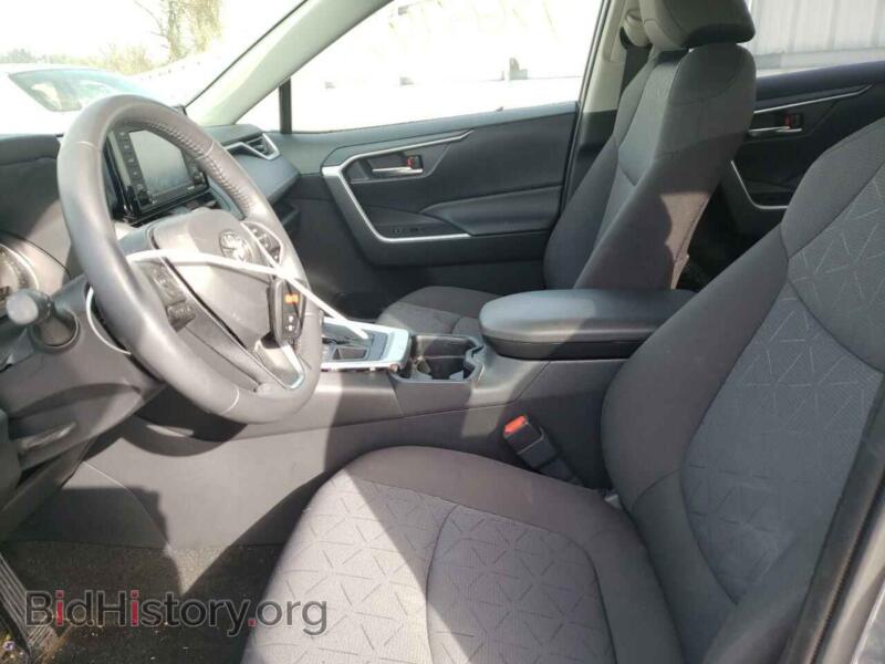 2020 Toyota RAV4 (VIN JTMP1RFVXLD060996) — фото 5 из 10