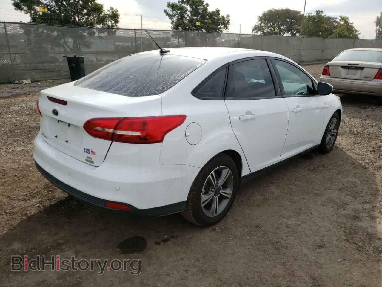 2016 FORD FOCUS - VIN: 1FADP3FE2GL391992 - Photo 4