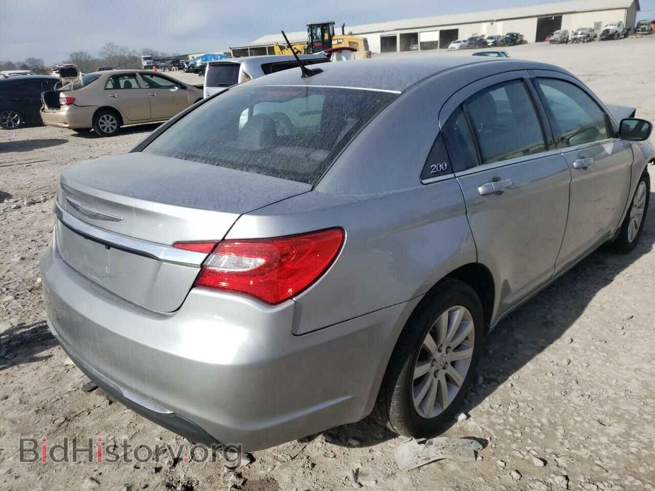 2013 CHRYSLER 200 - VIN: 1C3CCBBBXDN570955 - Фото 4
