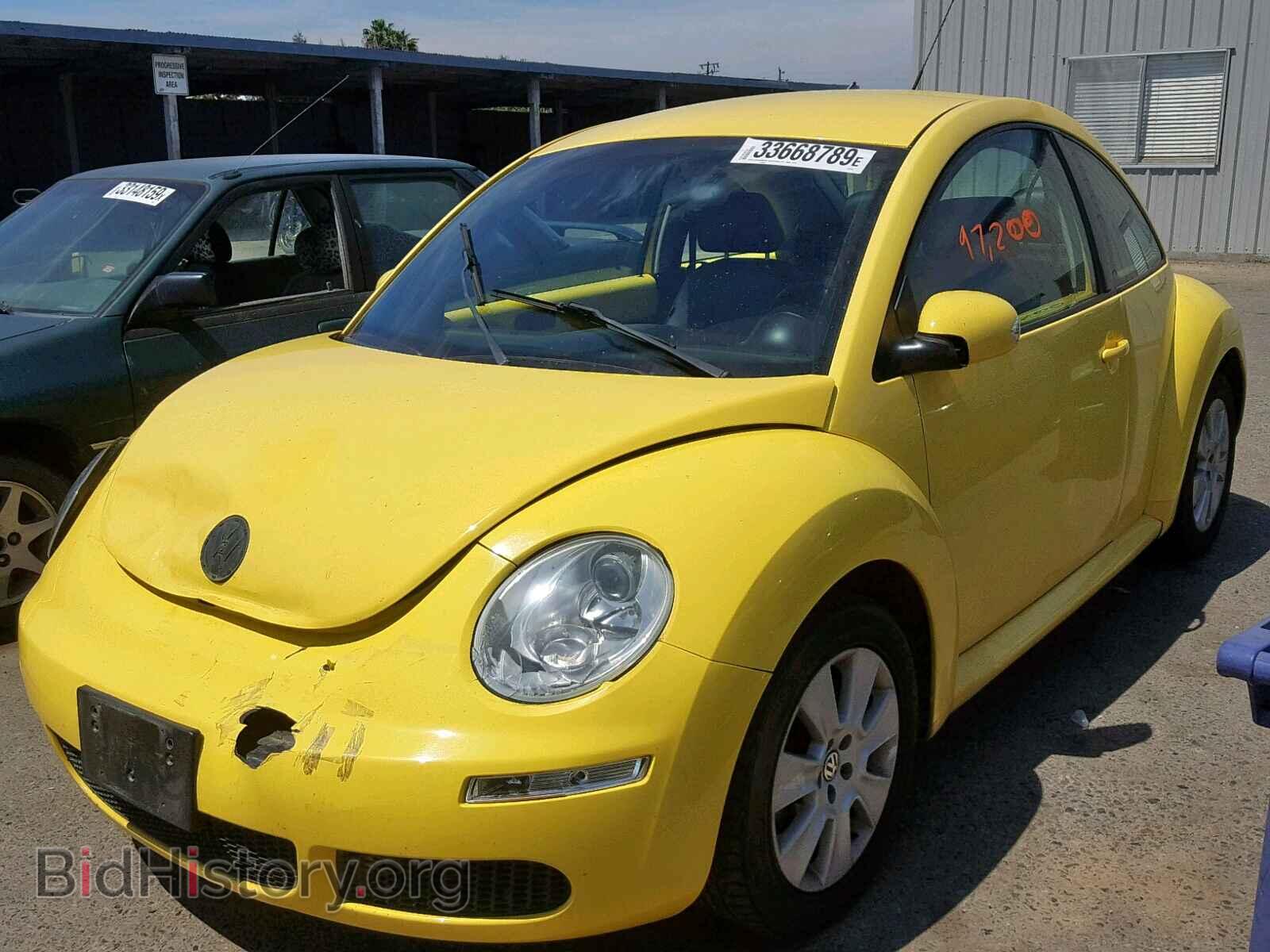 2009 VOLKSWAGEN BEETLE - VIN: 3VWPG31C19M511793 - Фото 2