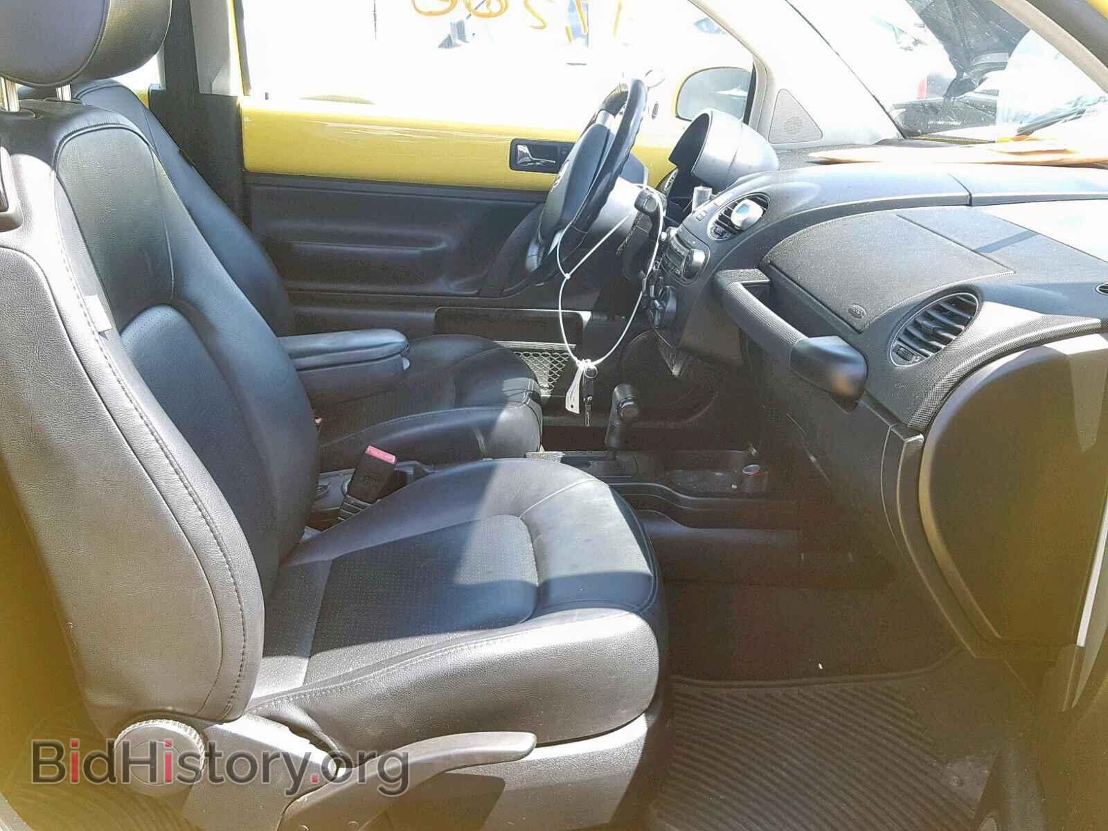 2009 VOLKSWAGEN BEETLE - VIN: 3VWPG31C19M511793 - Фото 5