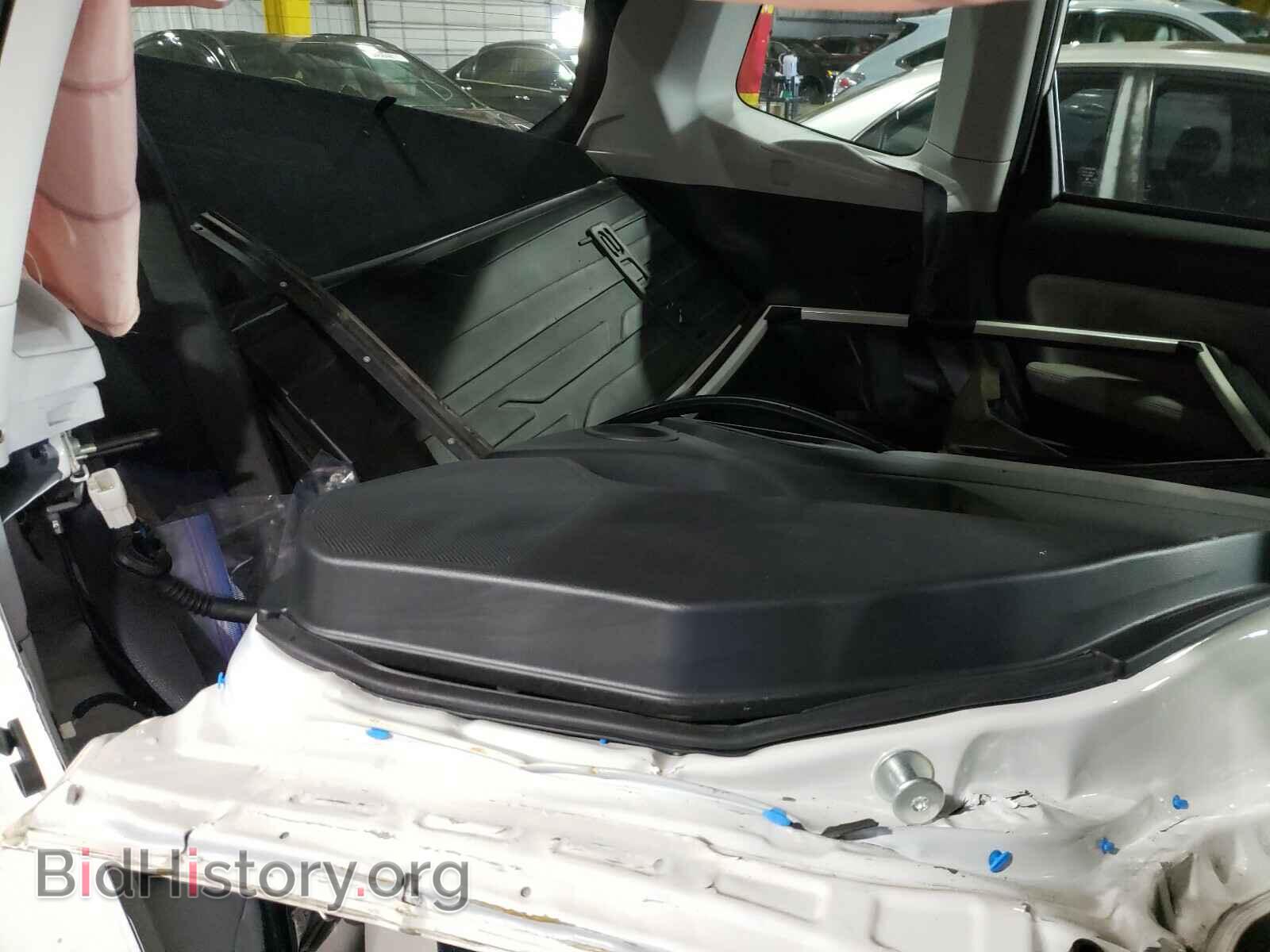 2018 SUBARU FORESTER - VIN: JF2SJARC7JH601323 - Фото 9